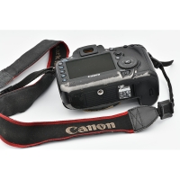 Canon EOS 5D Mark III 22.3MP Digital SLR Camera - Black (Body Only)